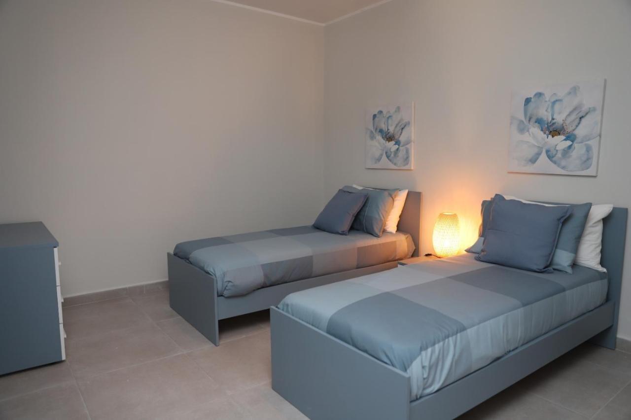 Lovely Holiday Home Next To Bus Terminus St. Paul's Bay Exterior photo