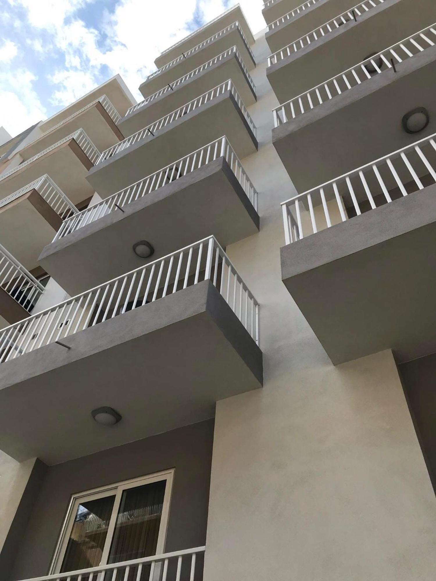 Lovely Holiday Home Next To Bus Terminus St. Paul's Bay Exterior photo